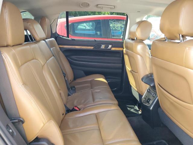 Photo 6 from auction – 2011 LINCOLN MKT with VIN 2LMHJ5AR9BBJ51558