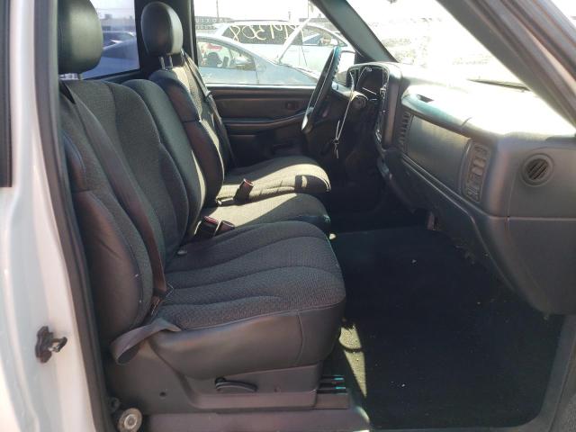 Фото 5 с аукциона – 2000 CHEVROLET SILVERADO с VIN 1GCEC14V7YE187065