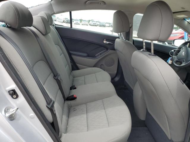 Photo 6 from auction – 2016 KIA FORTE LX with VIN KNAFK4A66G5518820