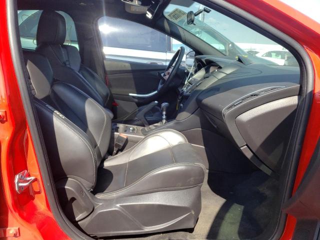 Photo 5 from auction – 2014 FORD FOCUS ST with VIN 1FADP3L98EL395355
