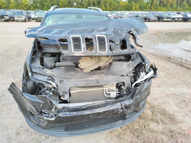 Photo 9 from auction – 2019 JEEP CHEROKEE L with VIN 1C4PJLCB3KD474403