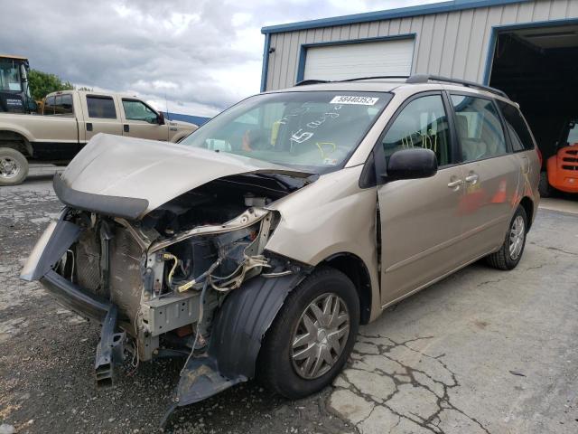 Photo 2 from auction – 2010 TOYOTA SIENNA CE with VIN 5TDKK4CC8AS323727