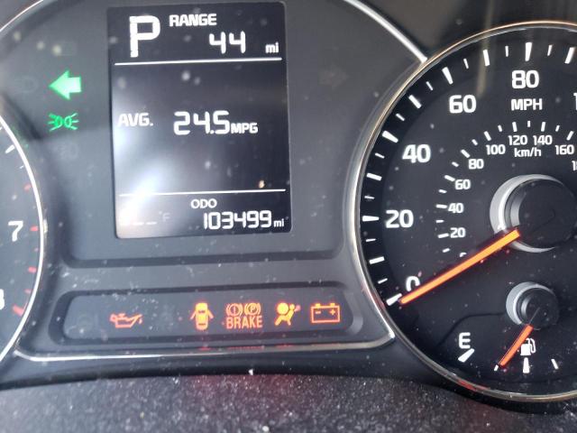 Photo 8 from auction – 2017 KIA FORTE LX with VIN 3KPFK4A74HE054346