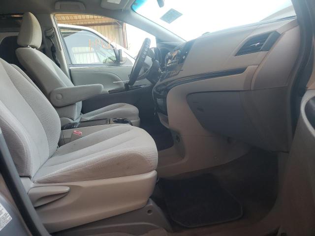 Photo 5 from auction – 2013 TOYOTA SIENNA LE with VIN 5TDKK3DC1DS341015