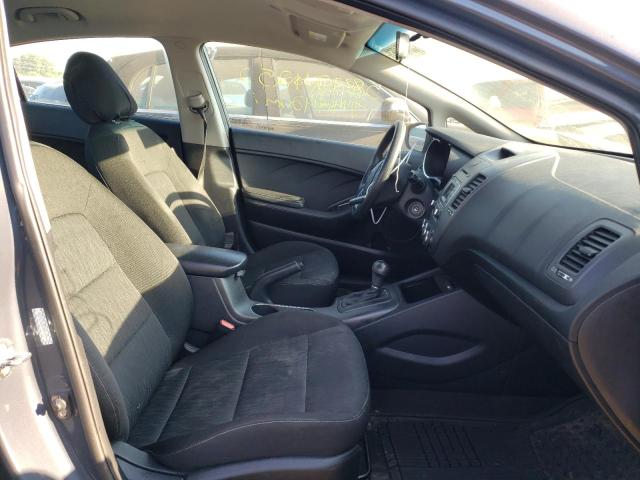 Photo 5 from auction – 2016 KIA FORTE LX with VIN KNAFK4A65G5476396