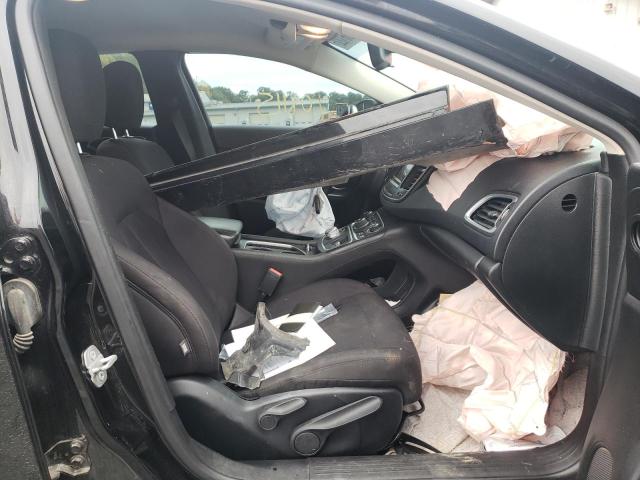 Photo 5 from auction – 2015 CHRYSLER 200 LIMITE with VIN 1C3CCCAB0FN664465