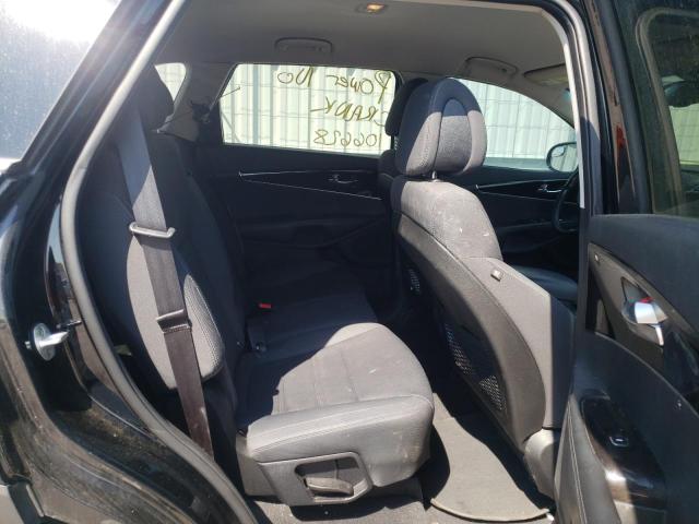 Photo 6 from auction – 2016 KIA SORENTO LX with VIN 5XYPGDA34GG047563