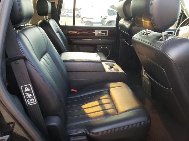 Photo 6 from auction – 2003 LINCOLN NAVIGATOR with VIN 5LMFU28R13LJ03386