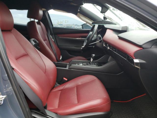 Photo 5 from auction – 2019 MAZDA 3 PREMIUM with VIN JM1BPANM7K1143840