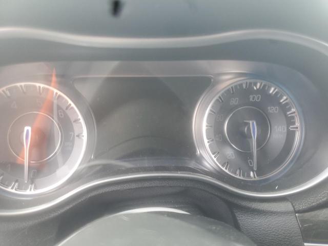 Photo 8 from auction – 2016 CHRYSLER 300 LIMITE with VIN 2C3CCAAG6GH167639