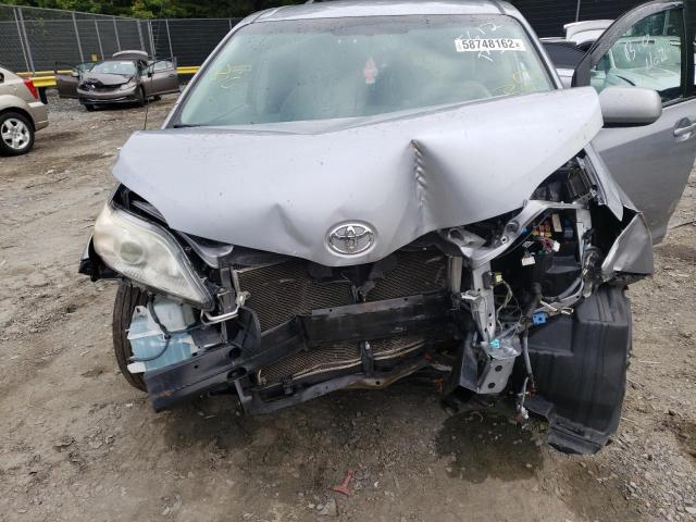 Photo 7 from auction – 2011 TOYOTA SIENNA LE with VIN 5TDKK3DC8BS165612