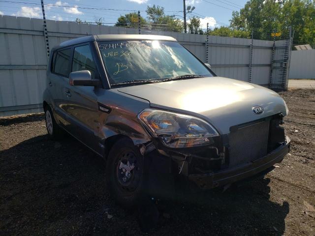 KIA SOUL 2013 with VIN KNDJT2A53D7623045 - Photo from auction