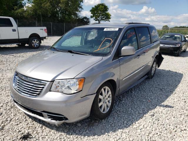 Photo 2 from auction – 2015 CHRYSLER TOWN & COU with VIN 2C4RC1BG0FR538629