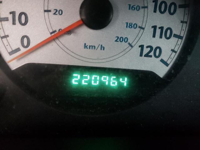 Photo 8 from auction – 2005 CHRYSLER TOWN & COU with VIN 2C4GP54L05R489010
