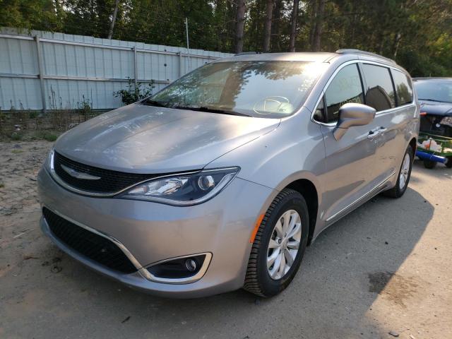 Photo 2 from auction – 2017 CHRYSLER PACIFICA T with VIN 2C4RC1BG6HR794602