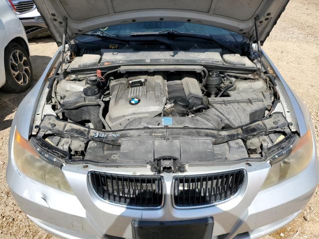 Photo 7 from auction – 2006 BMW 325 I with VIN WBAVB13576KR57538