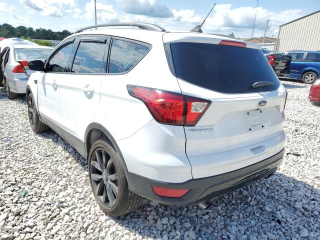 Photo 3 from auction – 2019 FORD ESCAPE SE with VIN 1FMCU0GDXKUA60952