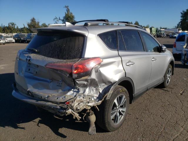 Photo 4 from auction – 2017 TOYOTA RAV4 XLE with VIN 2T3RFREV9HW575610
