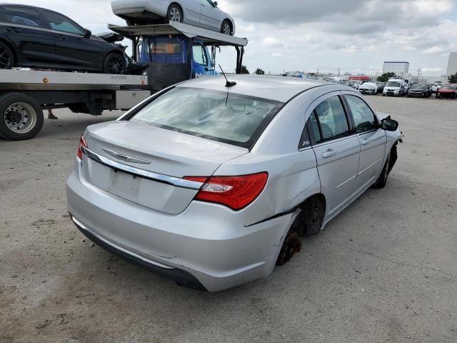 Photo 4 from auction – 2012 CHRYSLER 200 TOURIN with VIN 1C3CCBBB6CN204960