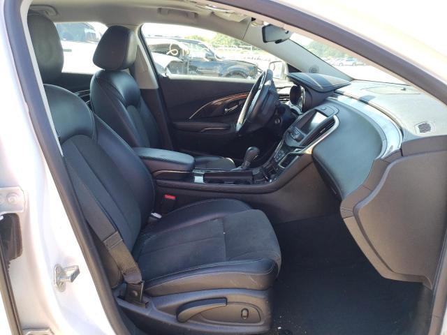Photo 5 from auction – 2015 BUICK LACROSSE with VIN 1G4GA5GR4FF188018