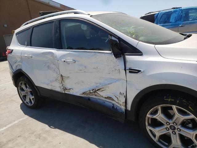 Photo 9 from auction – 2019 FORD ESCAPE TIT with VIN 1FMCU9J90KUC32687