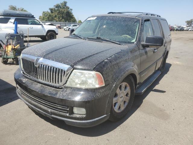 Photo 2 from auction – 2005 LINCOLN NAVIGATOR with VIN 5LMFU27545LJ01696