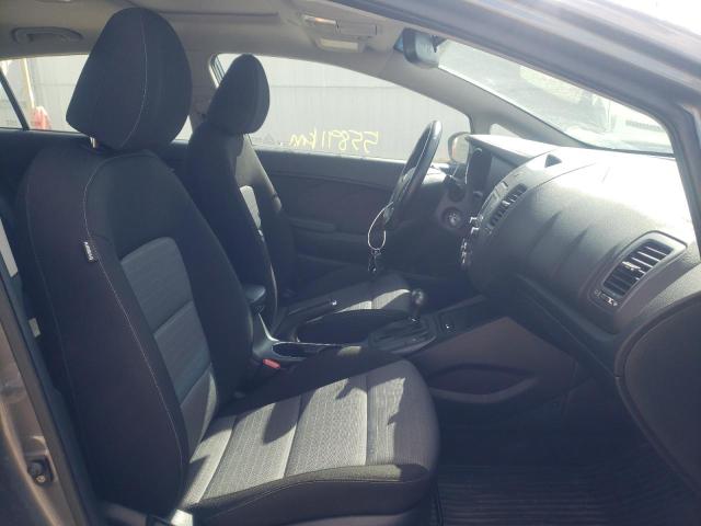 Photo 5 from auction – 2016 KIA FORTE EX with VIN KNAFX5A82G5647775