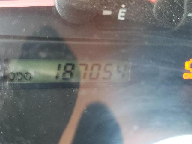 Photo 8 from auction – 2002 TOYOTA CAMRY LE with VIN 4T1BE32K32U095056