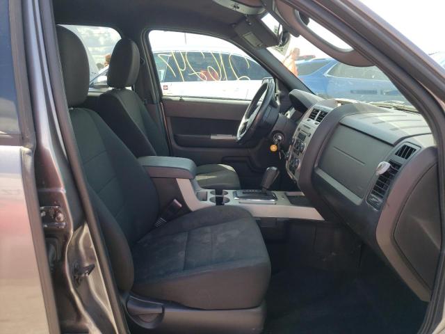 Photo 5 from auction – 2010 FORD ESCAPE with VIN 1FMCU0D73AKB31921