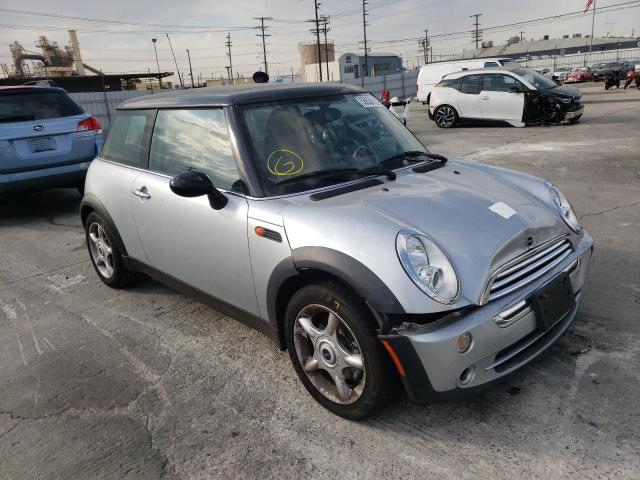 MINI COOPER 2006 with VIN WMWRC33526TJ78536 - Photo from auction