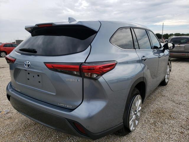 Photo 4 from auction – 2022 TOYOTA HIGHLANDER with VIN 5TDYARAHXNS013836