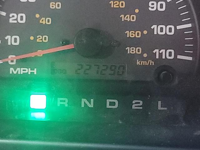 Photo 8 from auction – 2001 TOYOTA 4RUNNER SR with VIN JT3HN86R810328586