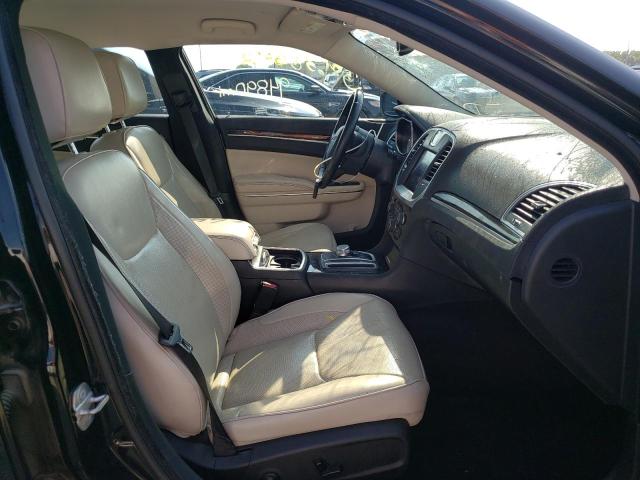 Photo 5 from auction – 2018 CHRYSLER 300 LIMITE with VIN 2C3CCAEG7JH153959