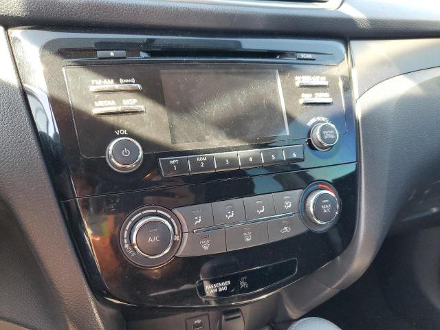 Photo 9 from auction – 2015 NISSAN ROGUE S with VIN KNMAT2MV4FP591592