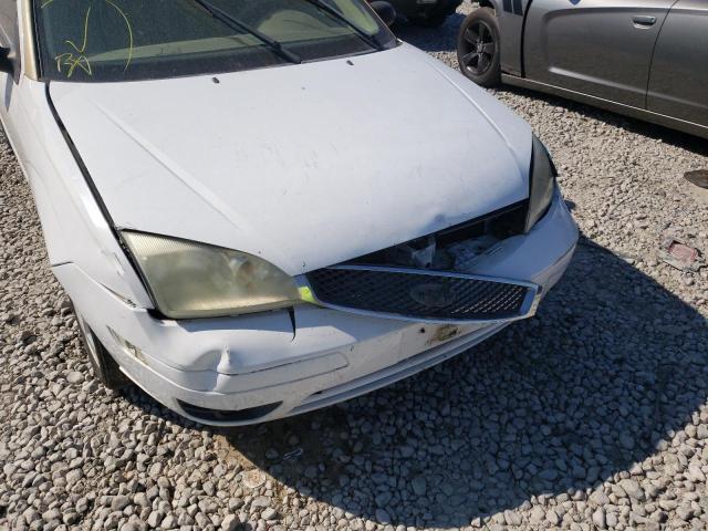 Photo 9 from auction – 2005 FORD FOCUS ZX4 with VIN 1FAFP34N75W233316
