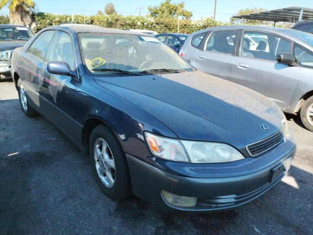 LEXUS ES 300 1998 with VIN JT8BF28G6W0097393 - Photo from auction
