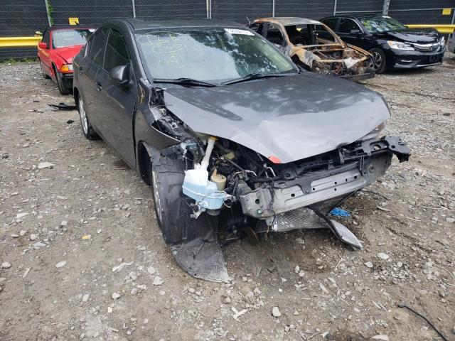 MAZDA 3 I 2012 with VIN JM1BL1W88C1614926 - Photo from auction
