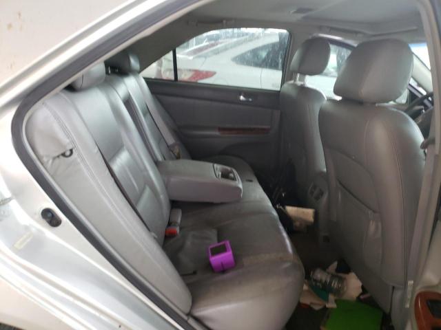 Photo 6 from auction – 2004 TOYOTA CAMRY LE with VIN 4T1BF30K04U568625