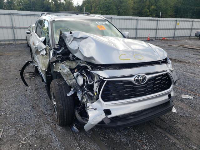 Photo 9 from auction – 2022 TOYOTA HIGHLANDER with VIN 5TDGZRBH6NS567930