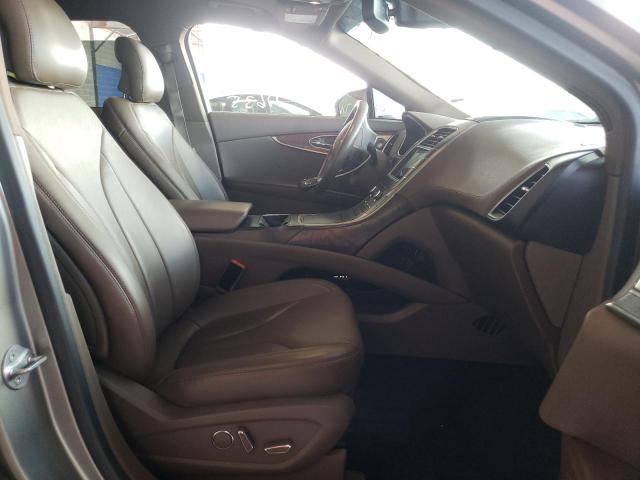Photo 5 from auction – 2016 LINCOLN MKX RESERV with VIN 2LMTJ6LP5GBL60928