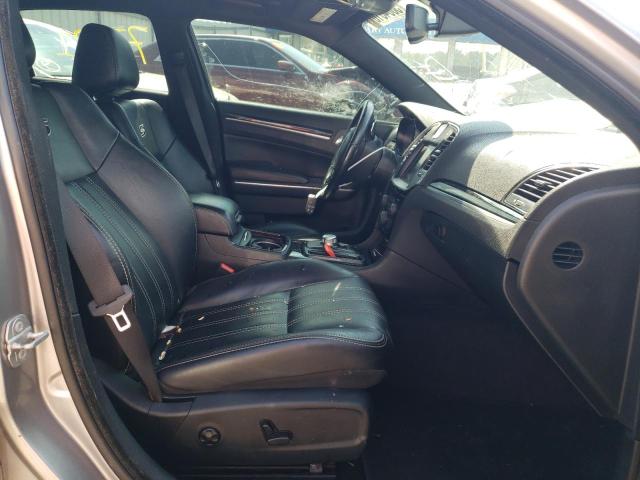 Photo 5 from auction – 2018 CHRYSLER 300 S with VIN 2C3CCABG3JH261449