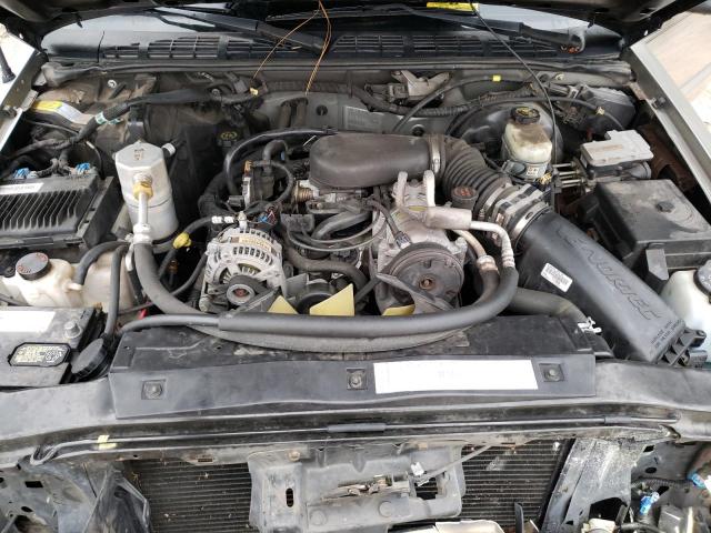 Photo 7 from auction – 2000 CHEVROLET BLAZER with VIN 1GNCS18WXYK259110