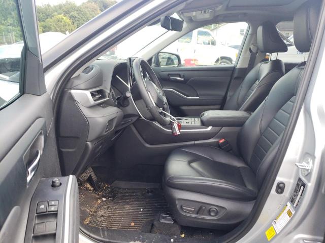 Photo 5 from auction – 2022 TOYOTA HIGHLANDER with VIN 5TDGZRBH6NS567930