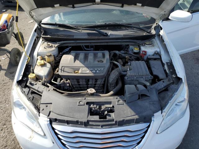 Photo 7 from auction – 2013 CHRYSLER 200 LX with VIN 1C3CCBAB4DN685651