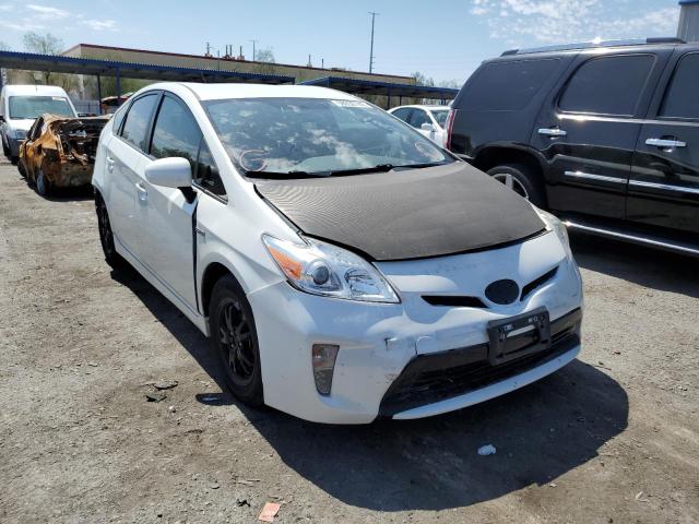 صورة رقم 1 من المزاد - 2015 TOYOTA PRIUS مع VIN JTDKN3DU1F0451097