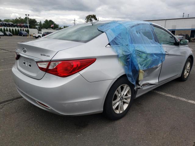 Photo 4 from auction – 2011 HYUNDAI SONATA GLS with VIN 5NPEB4AC4BH188625