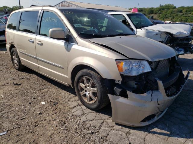 CHRYSLER TOWN & COU 2013 with VIN 2C4RC1BG3DR525841 - Photo from auction