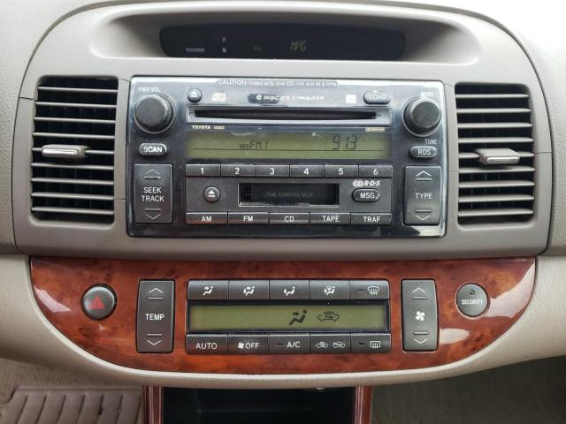 Photo 9 from auction – 2002 TOYOTA CAMRY LE with VIN JTDBE30K120045528