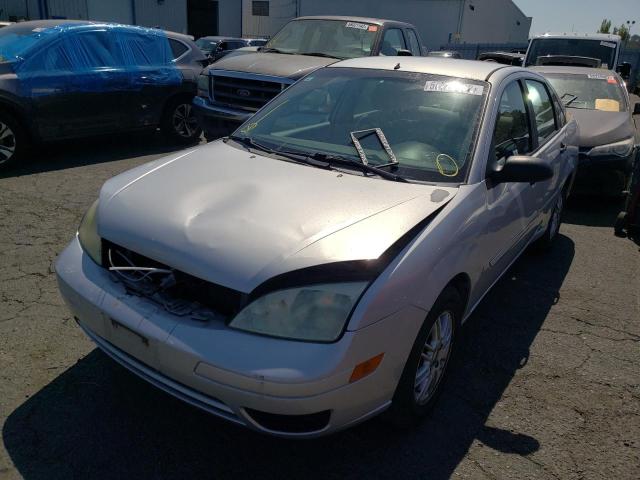 Photo 2 from auction – 2006 FORD FOCUS ZX4 with VIN 1FAFP34N16W181845
