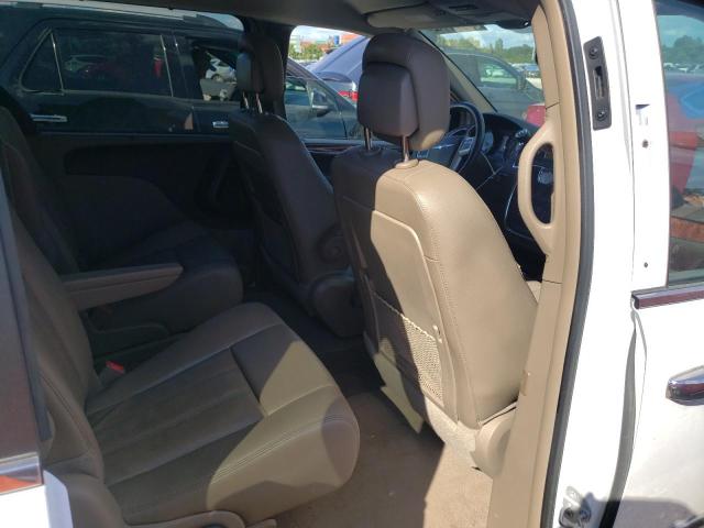 Photo 6 from auction – 2015 CHRYSLER TOWN & COU with VIN 2C4RC1CG0FR584010